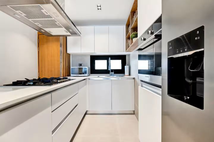 GARDENIA 2 BEDROOM 2 BATHROOM FURNISHED CONDO