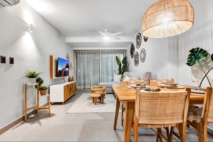 GARDENIA 2 BEDROOM 2 BATHROOM FURNISHED CONDO