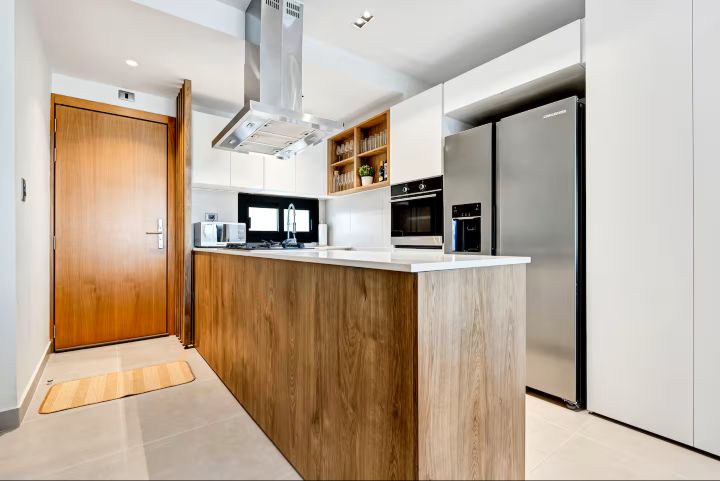 GARDENIA 2 BEDROOM 2 BATHROOM FURNISHED CONDO