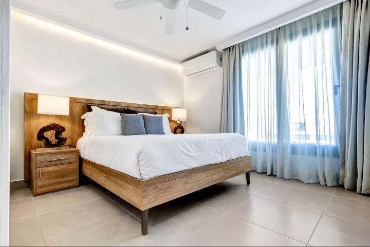 GARDENIA 2 BEDROOM 2 BATHROOM FURNISHED CONDO