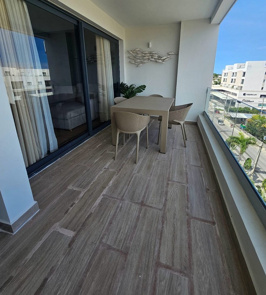 FURNISHED 3 BEDROOM OCEAN VIEW PENTHOUSE