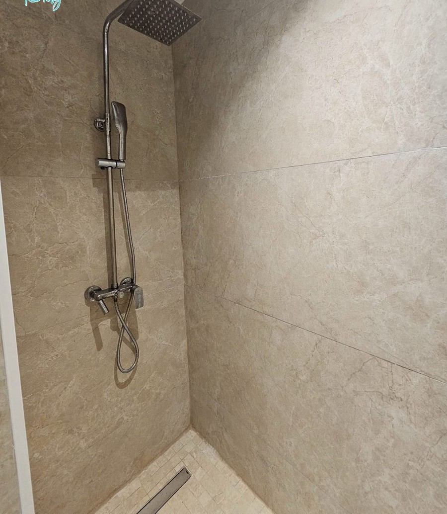 FURNISHED 3 BEDROOM OCEAN VIEW PENTHOUSE