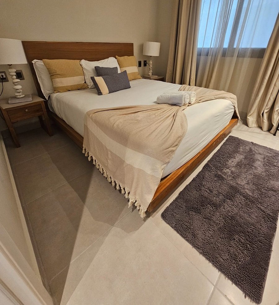 FURNISHED 3 BEDROOM OCEAN VIEW PENTHOUSE