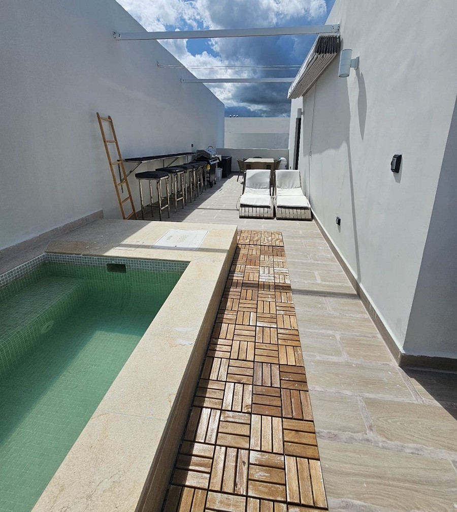 FURNISHED 3 BEDROOM OCEAN VIEW PENTHOUSE